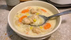 牛乳たっぷりでやさしい味わい：鶏もも肉のクリーム煮（ダマになりにくい作り方）