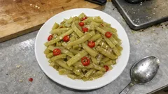 生ザーサイは炒めるとこんなに旨い：ごま油香る「旨塩炒め」の作り方